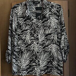 NWT Cocomo Black/White Zebra Pleated Top XL